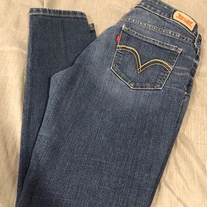 Levis Jeans 535